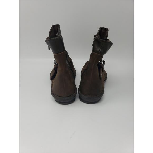 Tara M TMB1016 Brown Leather Buckle Side Zip Flat Low Boots Women's US 7.5 - Picture 4 of 8